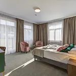 Tatrzanska Hotel