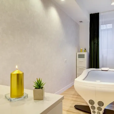 Tatrzanska 酒店 4*